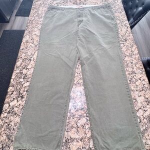 Dockers Men's Khaki Chinos